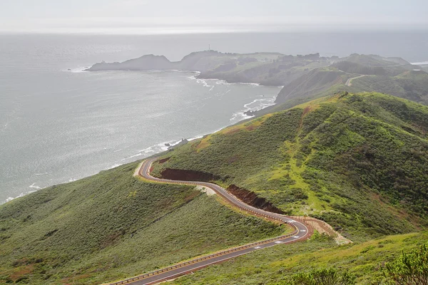 Road by ocean — Stok fotoğraf