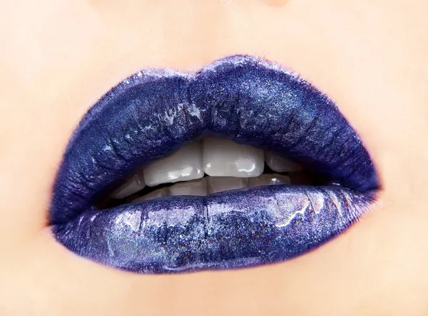 Blaue Lippen — Stockfoto