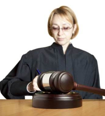 Tokmak ve kadın yargıç