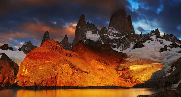 Monte Fitz Roy, Patagonia, Argentina — Foto Stock