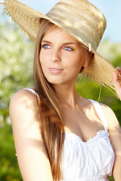 Sexy zomer meisje — Stockfoto