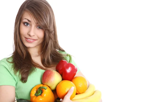 Portret van een meisje holding in handen vol met verschillende vruchten een — Stockfoto