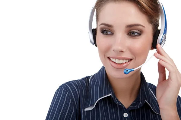 Représentant client avec casque souriant pendant un téléphone — Photo
