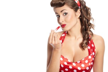 pin-up kadın onun makyaj uygulamak