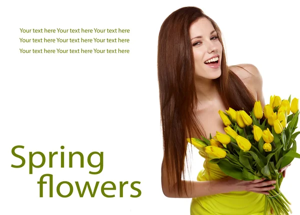 Mujer con tulipanes ramo de flores sonriente aislado en blanco —  Fotos de Stock