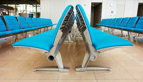 Assentos de aeroporto abstratos — Fotografia de Stock
