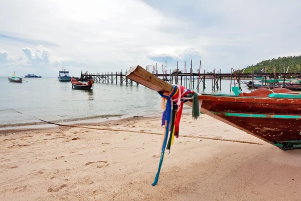 Bateaux dans la mer tropicale. Thaïlande — Photo
