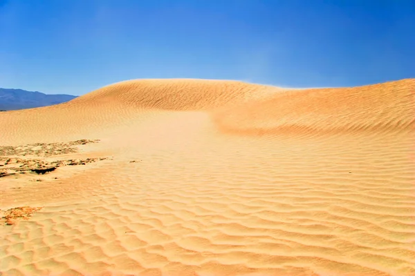 Witte zandduinen, death valley, Californië — Stockfoto