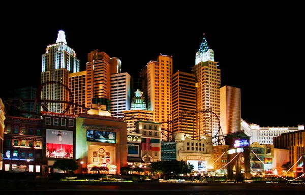 Νέα Υόρκη, Νέα Υόρκη ξενοδοχείο & Casino το βράδυ — Φωτογραφία Αρχείου