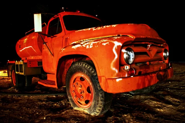 Caminhão de bombeiros antigo — Fotografia de Stock