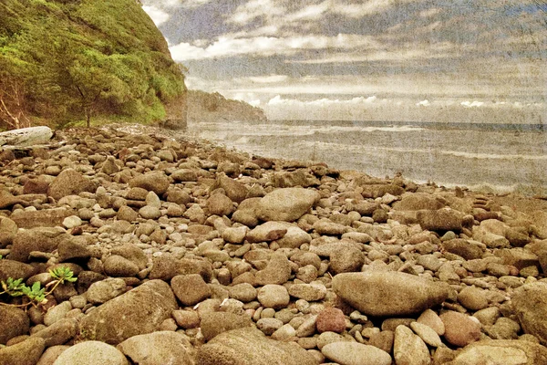 Spiaggia di pietre sulla Grande Isola — Foto Stock