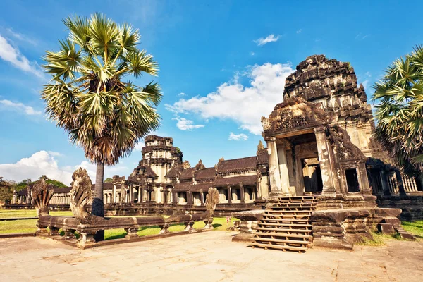 Templo de wat angkor — Fotografia de Stock