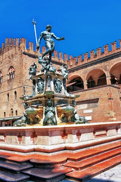 Italien bologna fontänen Neptunus i gamla stan — Stockfoto
