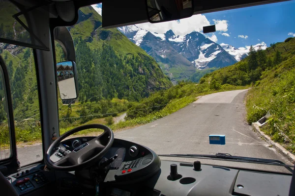 Oblast Kaprun a Alpy pohled z autobusu — Stock fotografie