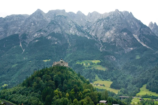 Hohenwerfen castelo na Áustria — Fotografia de Stock