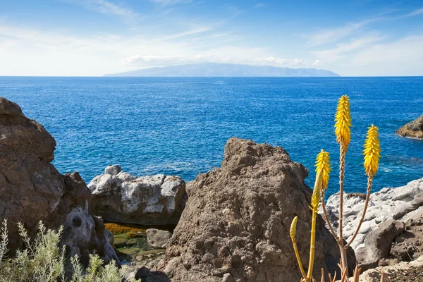 Vista di La Gomera da Tenerife. Isole Canarie, Spagna — Foto Stock