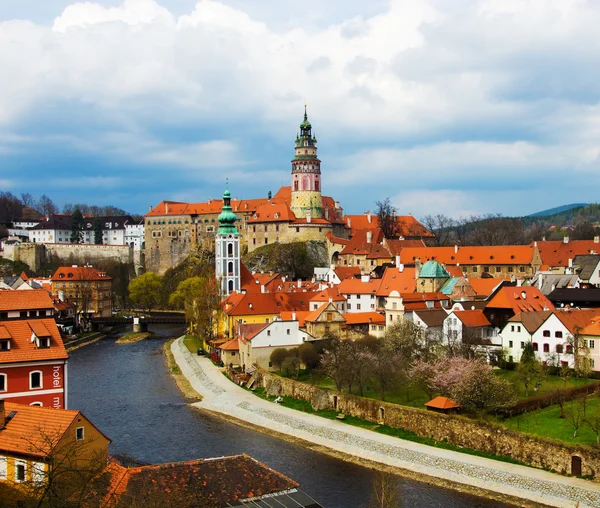 Vista de primavera de Cesky Krumlov. República Checa — Fotografia de Stock
