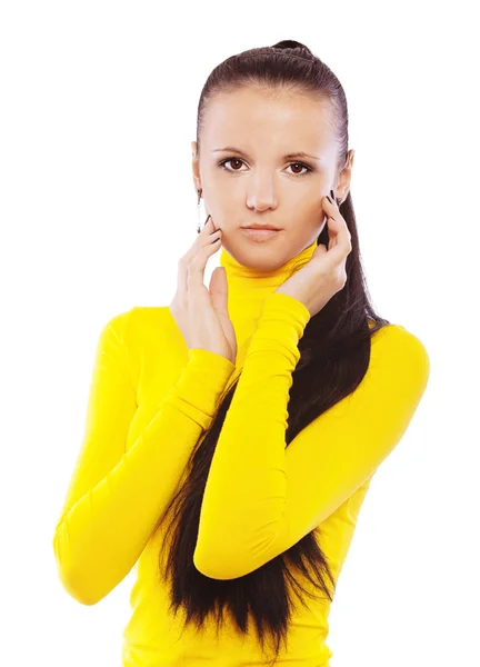 Mooie vrouw in gele coltrui — Stockfoto