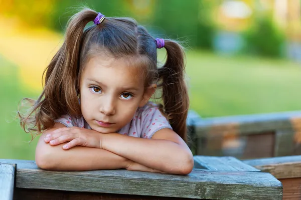 Portrait of sad girl (child) — Stock Photo, Image