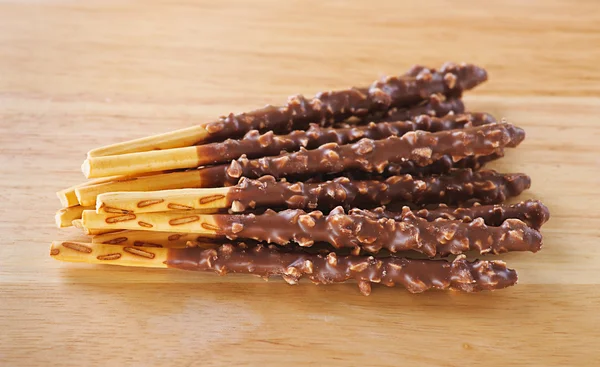 Pajitas dulces crujientes rellenas de chocolate — Foto de Stock