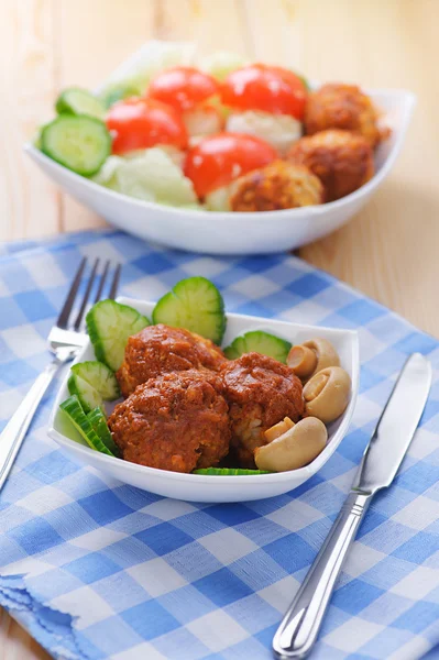 Vegetables, slices of meatloaf — Stock Photo, Image