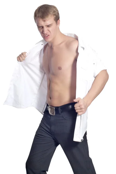 Jovem modelo masculino bonito em branco camisa posando — Fotografia de Stock
