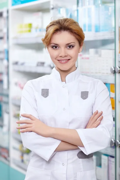 The girl-pharmacist — Stock Photo, Image