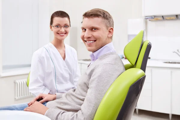 Pacient u zubaře — Stock fotografie