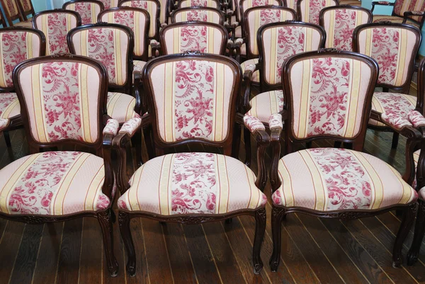 Lege auditorium met stoelen — Stockfoto