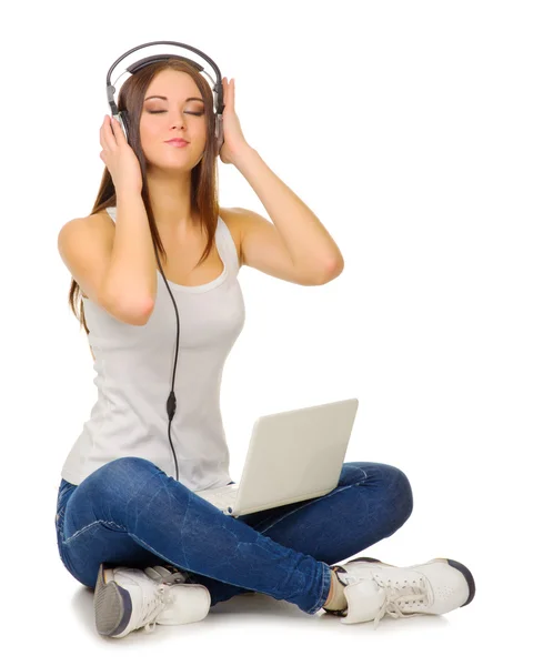 Genç kız dinle müzik — Stok fotoğraf