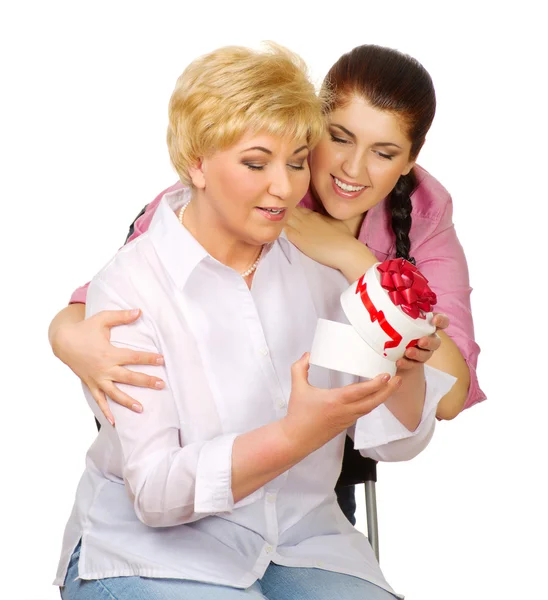 Daughter give gift to her mother — Stock Photo, Image