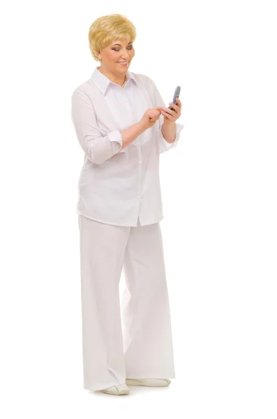 Mujer mayor con teléfono móvil — Foto de Stock