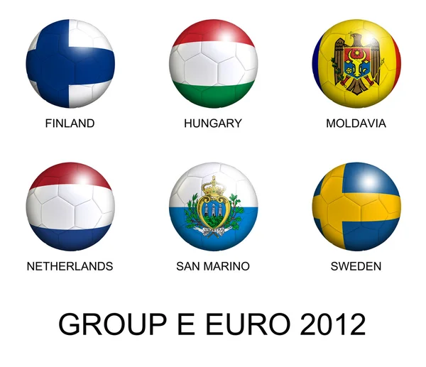 Voetballen met Europese vlaggen van groep e euro 2012 over witte — Stockfoto