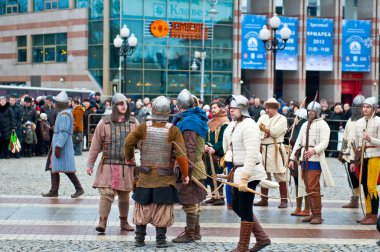 tarihi yeniden yapılanma