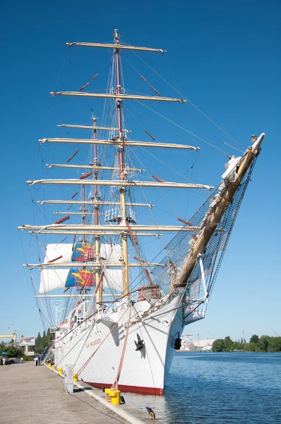 stock image Sailing ship Dar Mlodziezy by the wharf