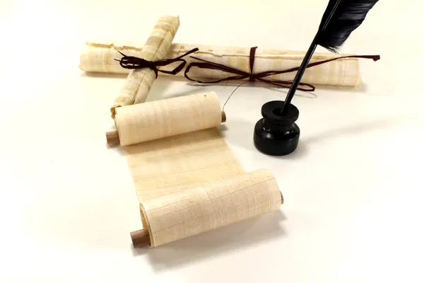 Papyrus rolls with inkwell and quill — Stock Photo, Image