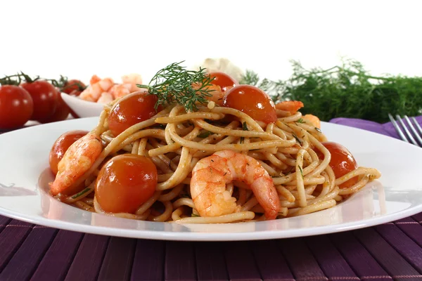 stock image Spaghetti with tomatoes