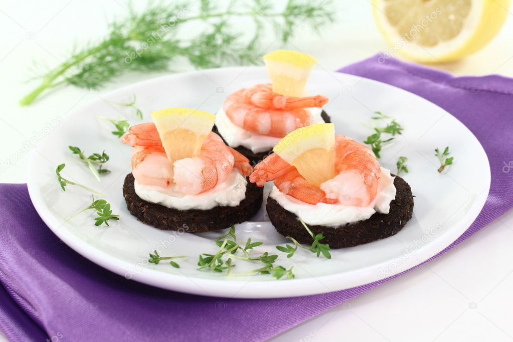 Canape with shrimps