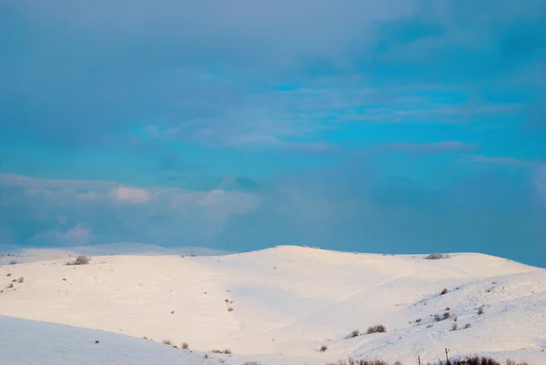 Karlı tepeleri — Stok fotoğraf