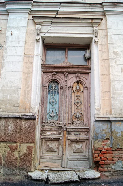 Art nouveau gevel in tbilisi oude stad, gerestaureerde gebied rond marjanishvilis vierkante — Stockfoto