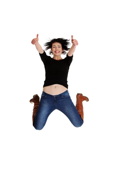 Gelukkige vrouw springen — Stockfoto