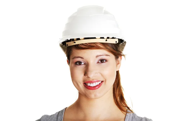 Joven arquitecta con casco protector — Foto de Stock