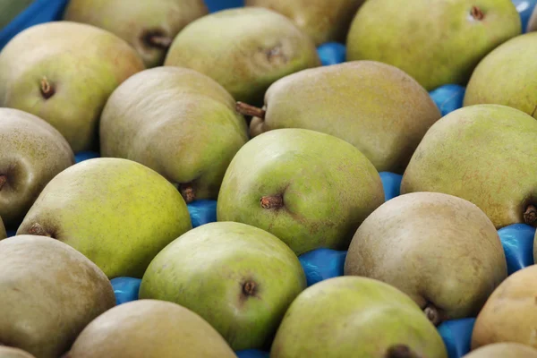 Pears in box — Stock Photo, Image