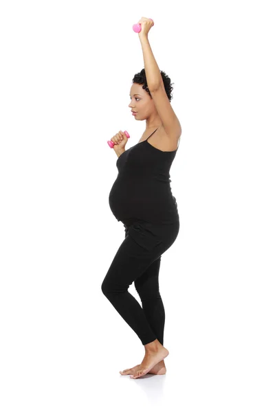 Mulher grávida durante o exercício . — Fotografia de Stock