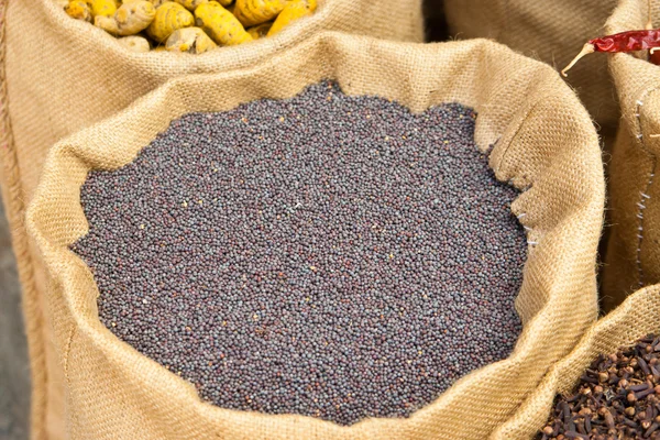 Mustard seeds in Kerala, India — Stock Photo, Image