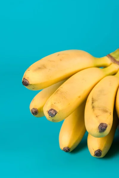 Σύμπλεγμα μικρών μπανανών — Φωτογραφία Αρχείου