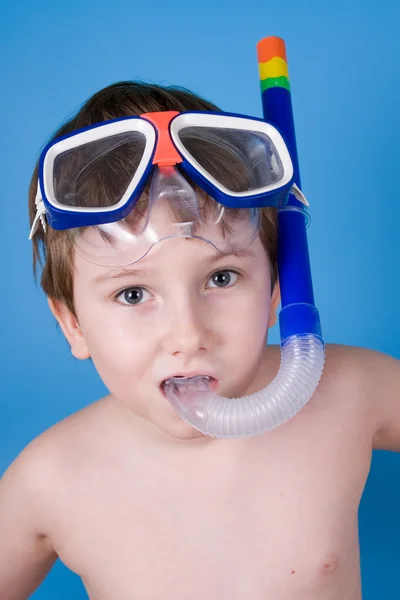 Boy in swimming mask — Stock Photo, Image