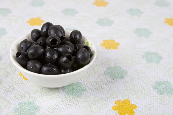 Assiette aux olives — Photo