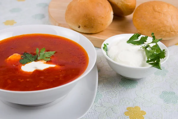 Assiette soupe de tomates — Photo