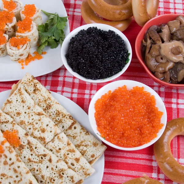 stock image Pancakes with red and black caviar